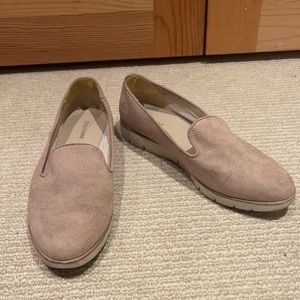 Graceland Rosebud Flats